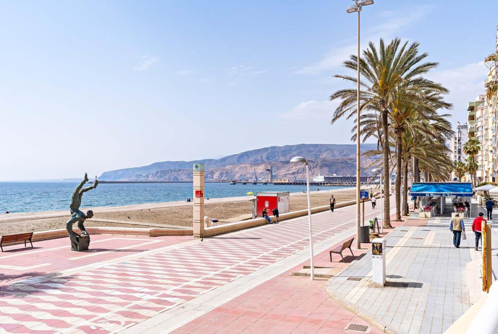 Rentaly Holidays Apartamento Playa Almeria Exterior photo